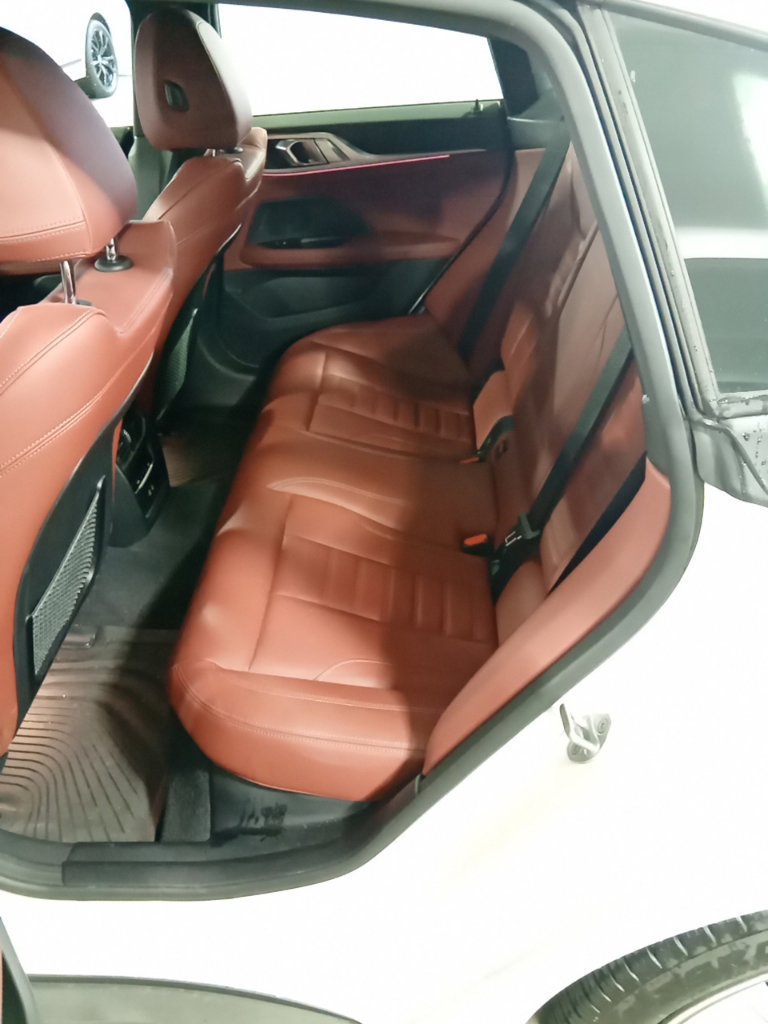 Used 2024 BMW i4 eDrive35 w/ Premium Package RWD image 10