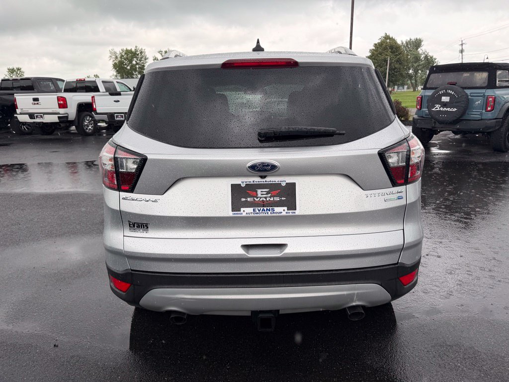 Used 2018 Ford Escape Titanium w/ Ford Safe & Smart Package AWD/4WD image 8