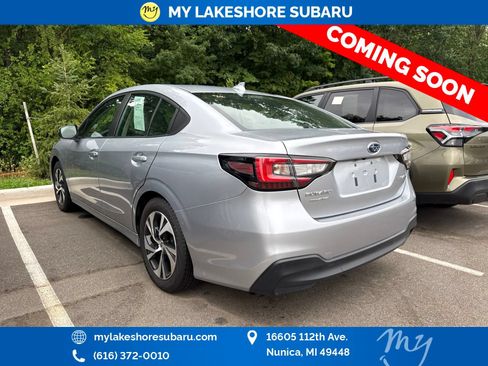 Used 2025 Subaru Legacy Premium AWD/4WD image 4