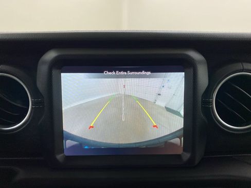 Used 2023 Jeep Wrangler Unlimited Sahara w/ Cold Weather Group image 47