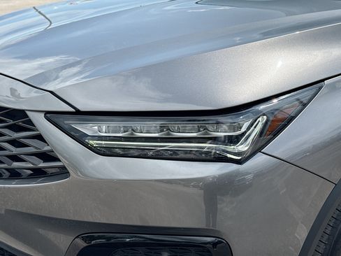 Used 2025 Acura MDX A-Spec AWD/4WD image 9