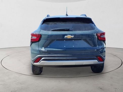 New 2026 Chevrolet Trax LT w/ LT Convenience Package image 5
