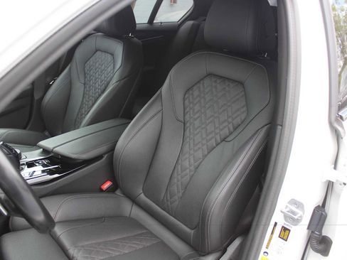 Used 2023 BMW 530i w/ M Sport Package RWD image 21