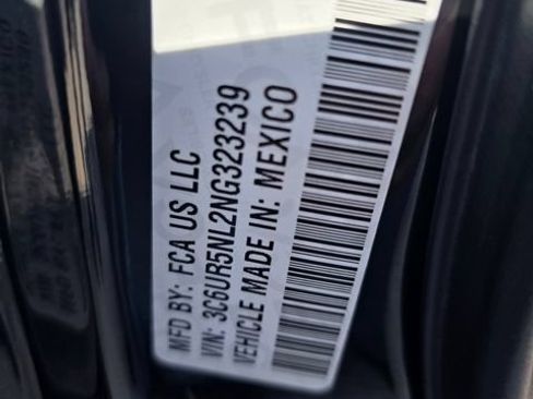 Used 2022 RAM 2500 Laramie w/ Night Edition AWD/4WD image 8