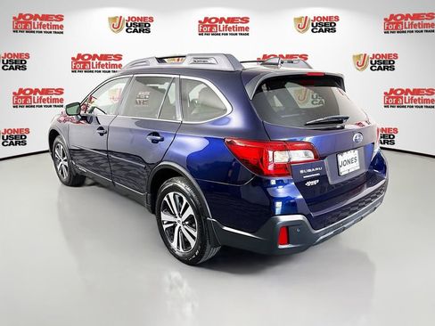 Used 2018 Subaru Outback 2.5i Limited AWD/4WD image 2