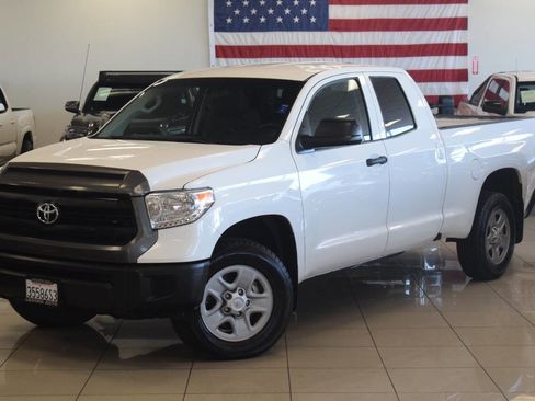 Used 2016 Toyota Tundra SR AWD/4WD image 12