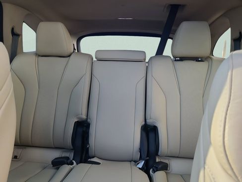 Used 2023 Acura MDX FWD w/ Technology Package image 10