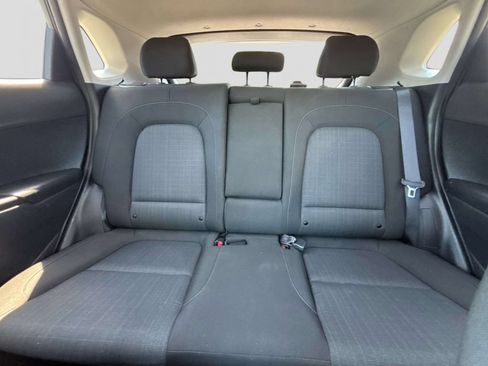 Used 2023 Hyundai Kona SEL AWD/4WD image 11