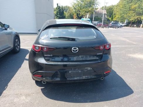 Used 2024 MAZDA MAZDA3 s FWD image 5