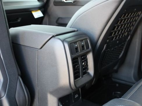 New 2026 Ford Bronco Big Bend w/ Black Diamond Package AWD/4WD image 22