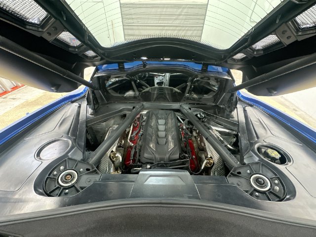 Used 2021 Chevrolet Corvette Stingray Premium Cpe w/ Battery Protection Package RWD image 20