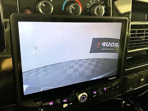 Used 2021 Chevrolet Express 2500 LS w/ Enhanced Convenience Package image 24