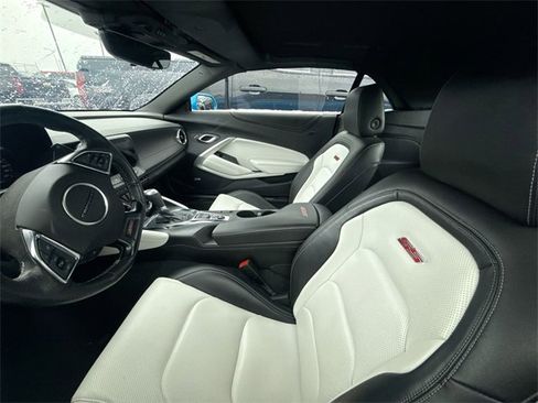 Used 2023 Chevrolet Camaro SS image 8