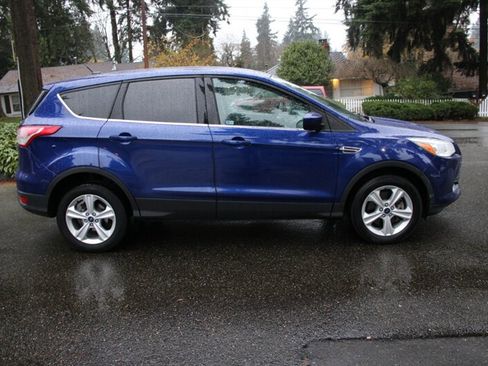 Used 2013 Ford Escape SE image 11