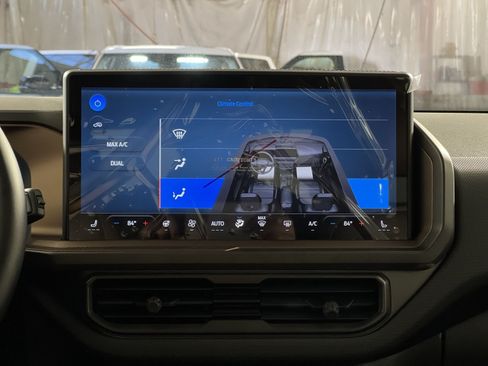 New 2026 Ford Bronco Sport Outer Banks w/ Outer Banks Tech Package+ AWD/4WD image 21