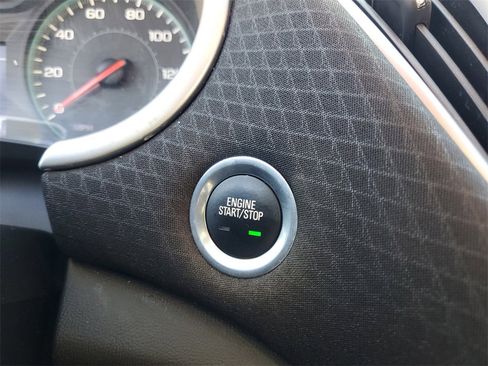 Used 2024 Chevrolet Malibu LT image 24