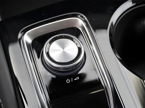 New 2026 Buick Envision Sport Touring image 14