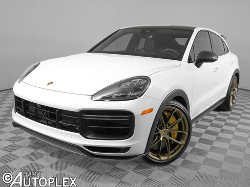 Used 2023 Porsche Cayenne Turbo GT AWD/4WD image 1