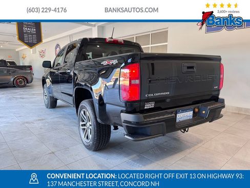 Certified 2022 Chevrolet Colorado W/T w/ Custom Special Edition image 5