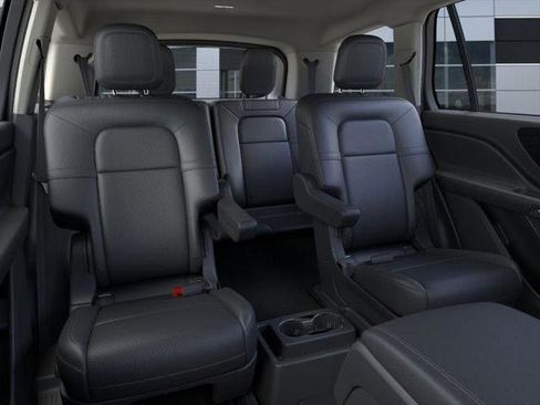 New 2026 Lincoln Aviator AWD image 11