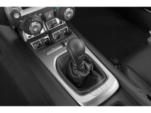 Used 2015 Chevrolet Camaro SS RWD image 13