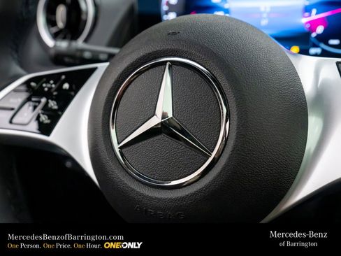 New 2026 Mercedes-Benz GLB 250 4MATIC image 23