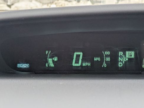 Used 2015 Toyota Prius Two image 17