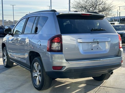 Used 2017 Jeep Compass High Altitude image 5