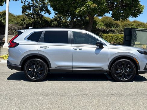 Used 2023 Honda CR-V Sport Touring image 8