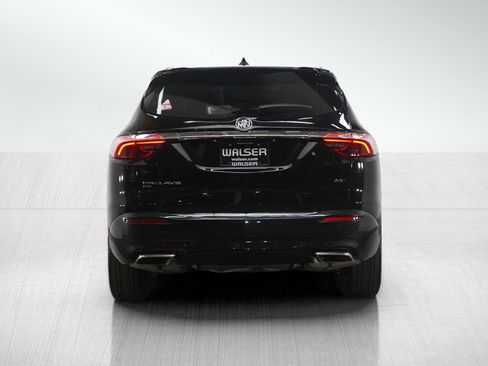 Used 2023 Buick Enclave Essence w/ Experience Buick Package image 4
