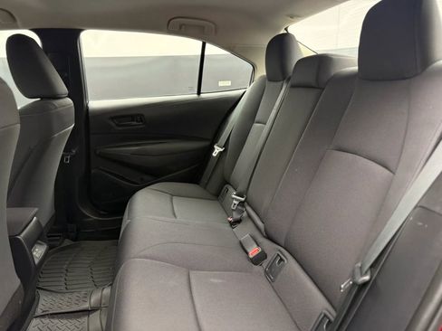 Used 2025 Toyota Corolla LE FWD image 28