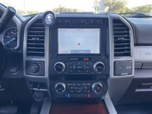 Used 2021 Ford F450 King Ranch w/ King Ranch Ultimate Package AWD/4WD image 30