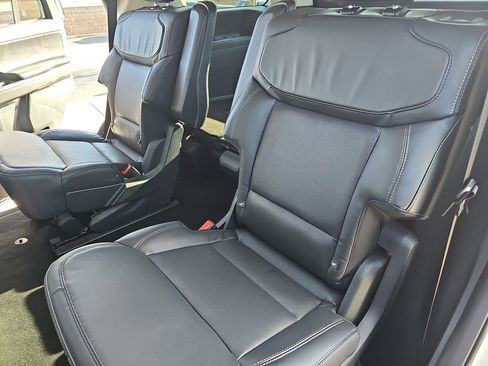 New 2026 Ford Expedition Platinum w/ Driver's Package image 15