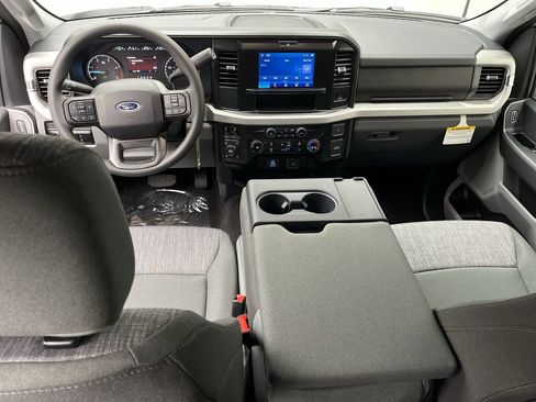 New 2026 Ford F250 XLT AWD/4WD image 4