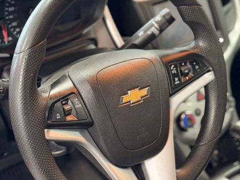 Used 2020 Chevrolet Sonic LT image 17