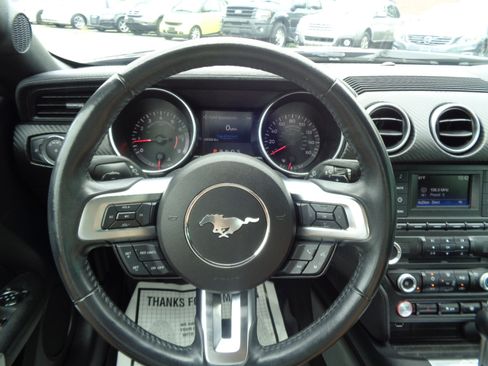 Used 2018 Ford Mustang EcoBoost Fastback image 13