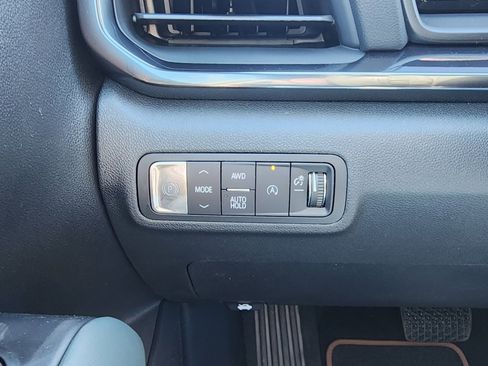 New 2026 GMC Terrain AT4 w/ Convenience Package III image 18