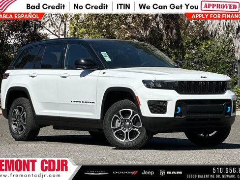 New 2023 Jeep Grand Cherokee Trailhawk AWD/4WD image 1