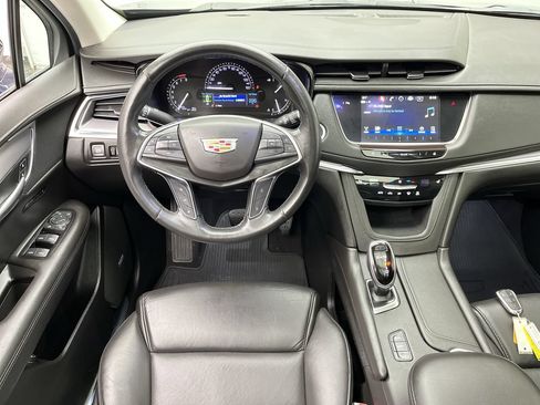 Used 2019 Cadillac XT5 Luxury AWD/4WD image 14