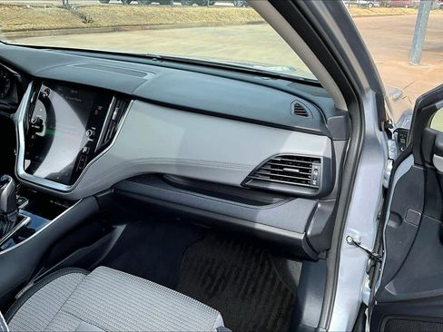 Used 2023 Subaru Outback Premium image 18