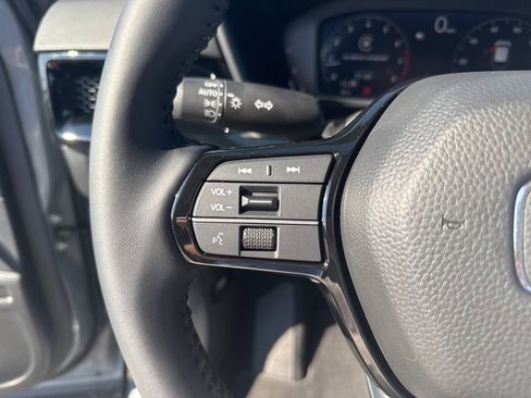 Used 2026 Honda CR-V EX-L image 12