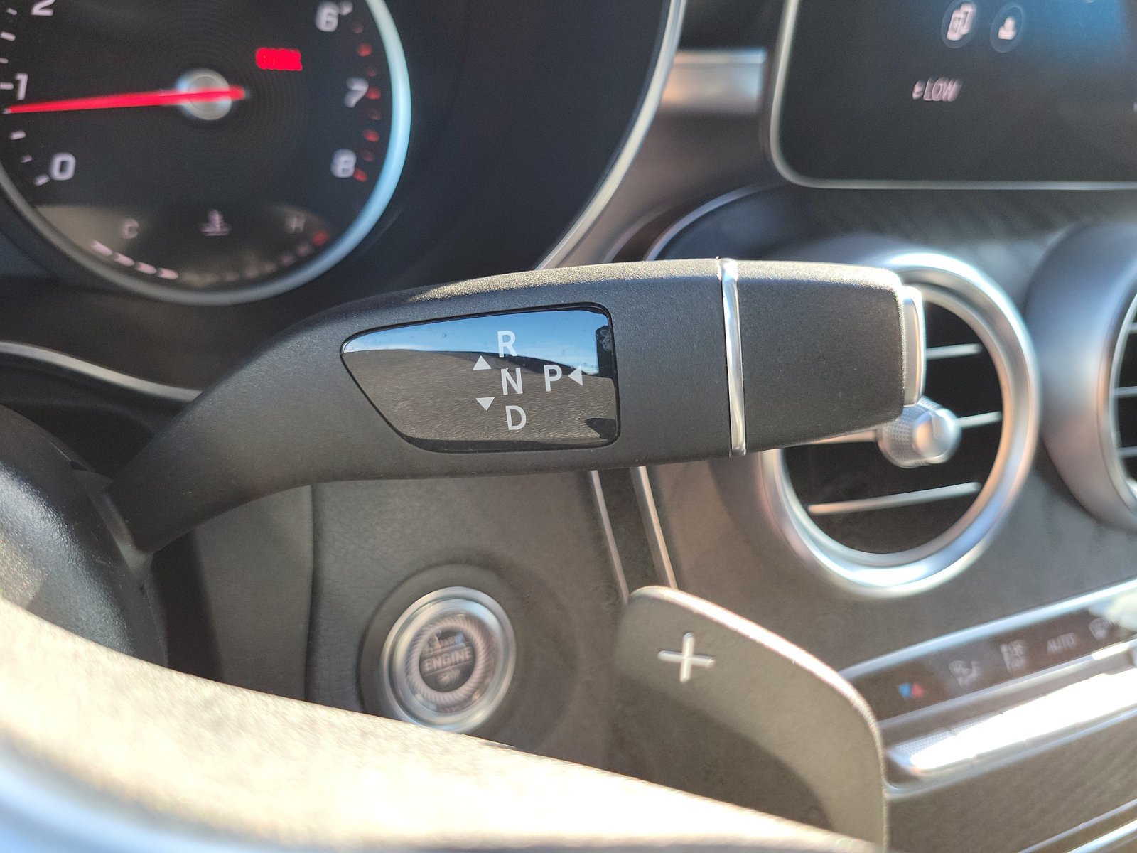 Used 2022 Mercedes-Benz GLC 300 image 24
