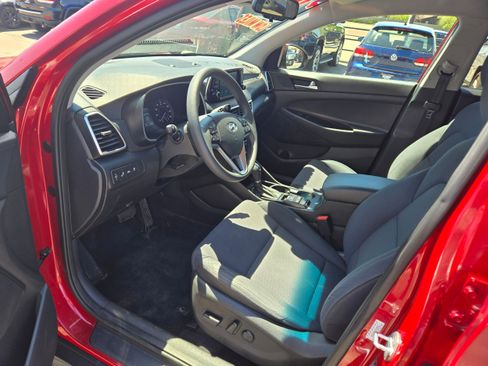 Used 2021 Hyundai Tucson Value FWD image 3