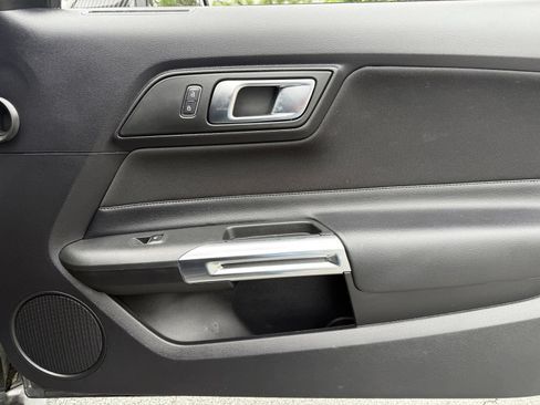 Used 2019 Ford Mustang GT RWD image 47