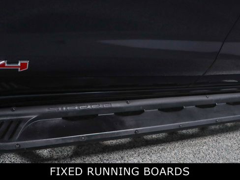 Used 2023 GMC Sierra 1500 AT4 image 12