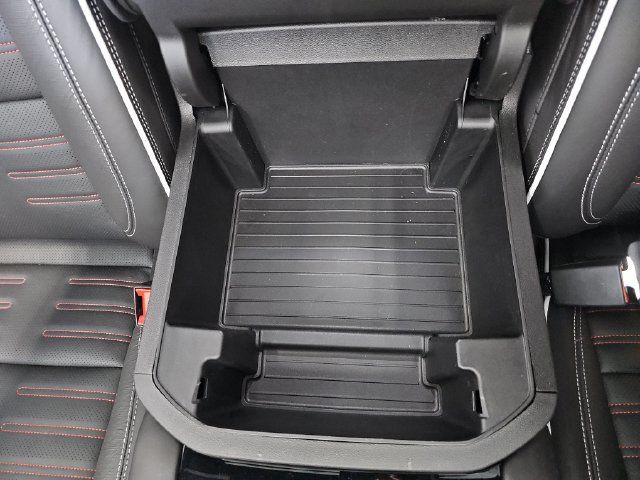 Used 2026 GMC Yukon AT4 Ultimate w/ LPO, Floor Liner Package AWD/4WD image 25