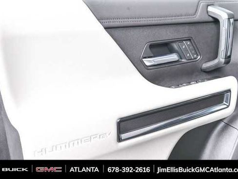 New 2026 GMC Hummer EV 4x4 Crew Cab image 6