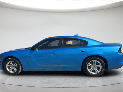 Used 2023 Dodge Charger SXT w/ Cold Weather Package RWD image 10