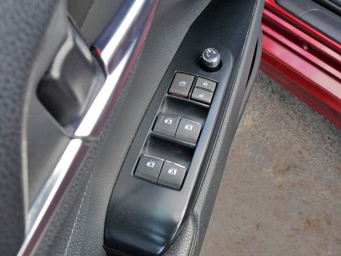 Used 2018 Toyota Camry XSE image 20