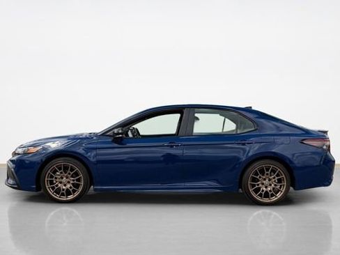 Used 2024 Toyota Camry SE w/ Convenience Package FWD image 5